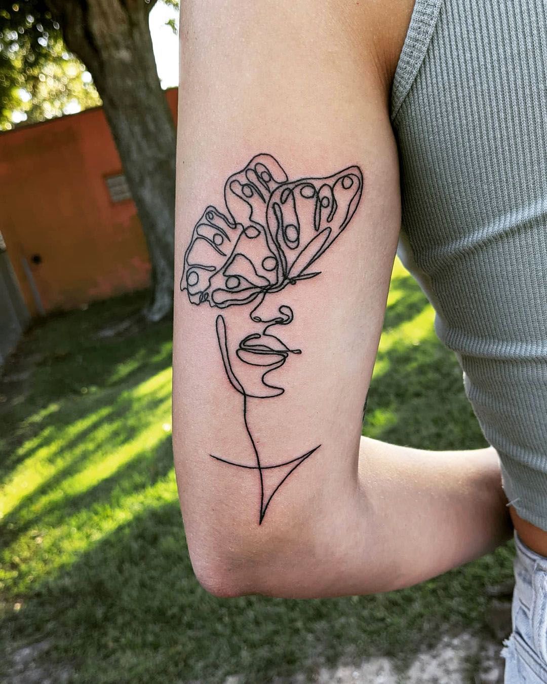 10 Beautiful Aesthetic Tattoo Designs For Guys Girls