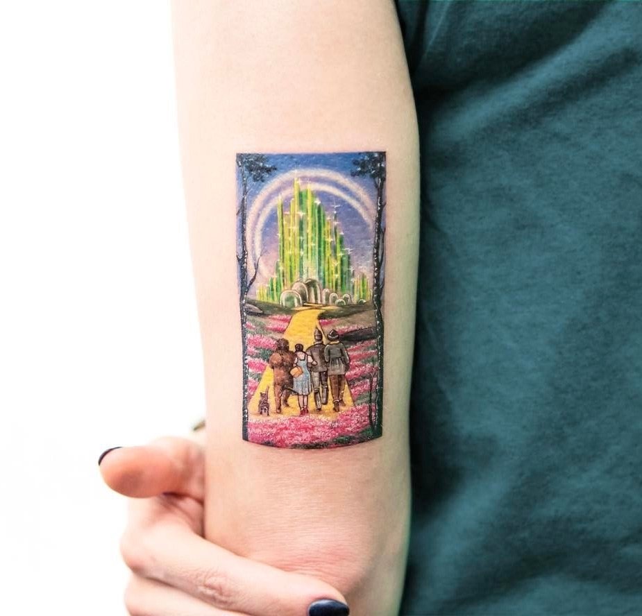 10 Gorgeous Wizard Of Oz Tattoo Ideas 2024