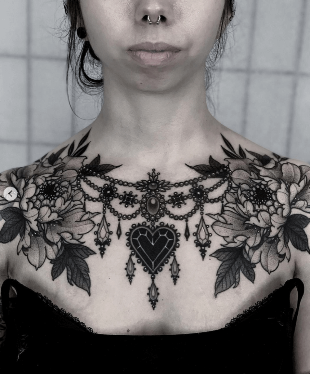 1001 Ideas For Beautiful Chest Tattoos For Women Chest Tattoos For Women Tattoos For Women