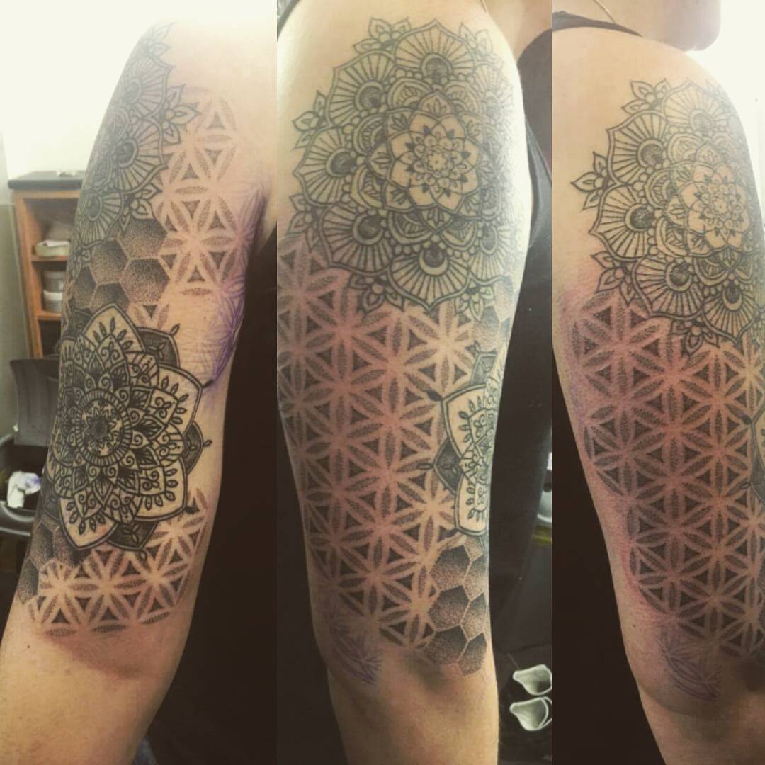 105 Cool Flower Of Life Tattoo Ideas The Geometric Pattern Full Of