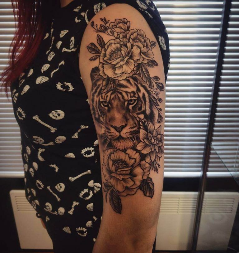 12 Best Tiger And Flower Tattoo Designs Petpress