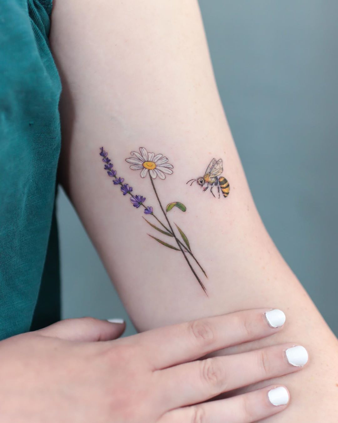 125 Best Flower Tattoos Tattoo Ideas In 2021 Birth Flower Tattoos