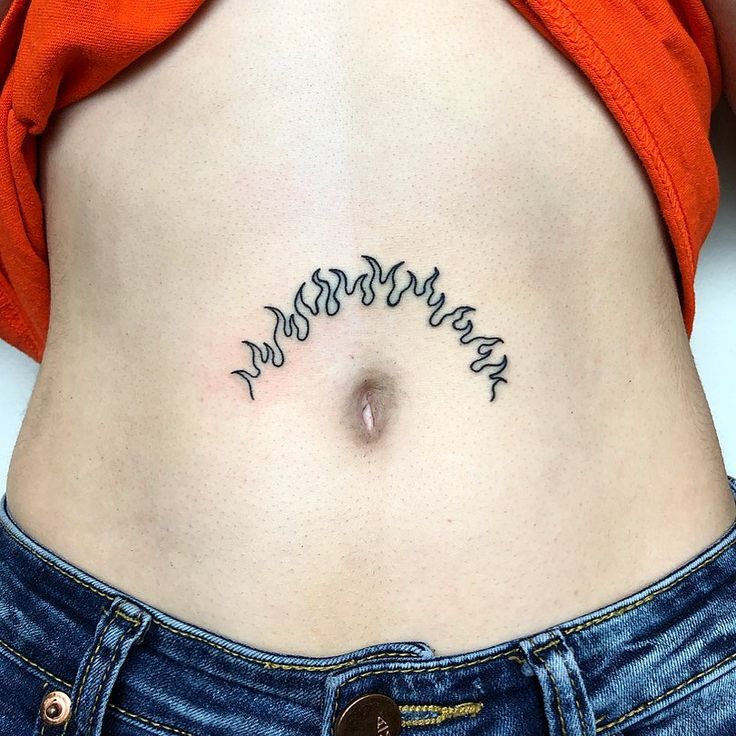 13 Stomach Tattoo Designs To Inspire Your Next Piece Idee Per