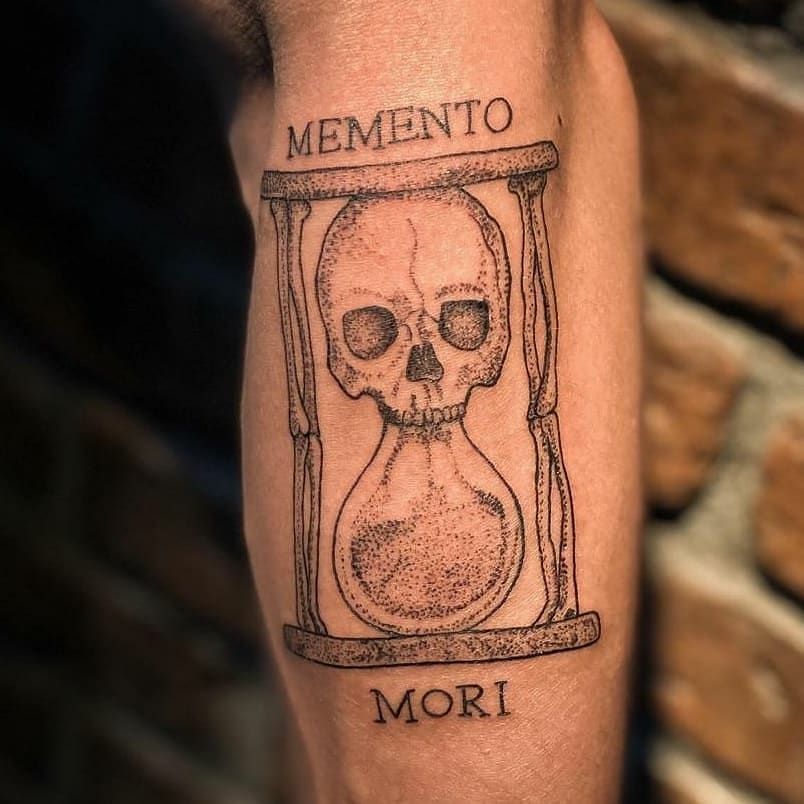 170 Best Memento Mori Tattoo With Meaning 2023 Tattoosboygirl In