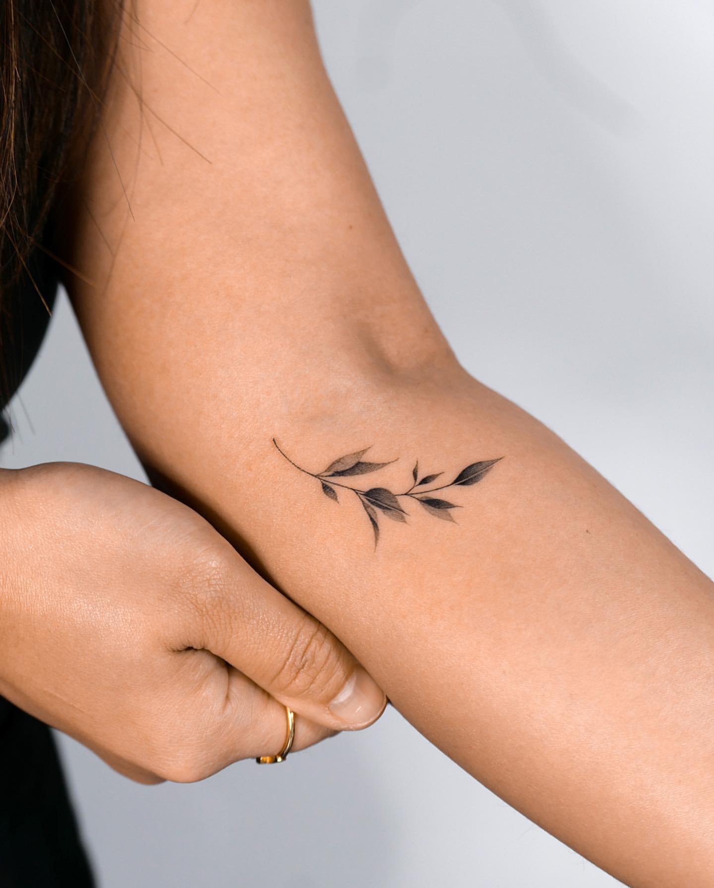 18 Leaf Tattoo Ideas For Women Styleoholic