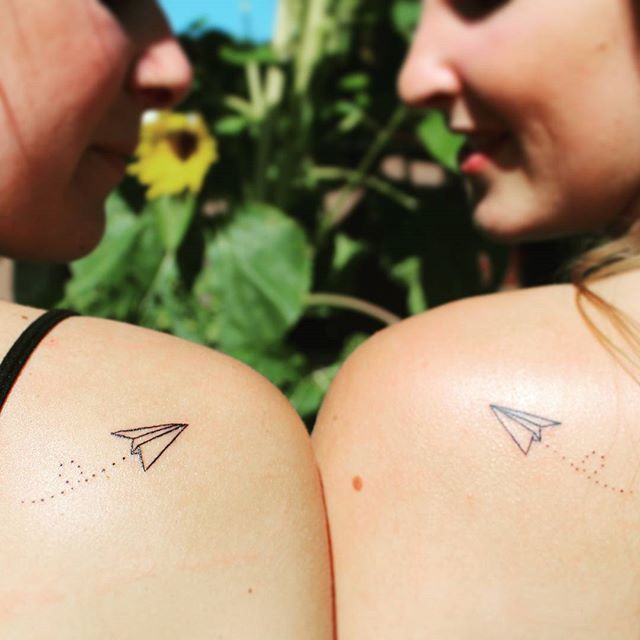 19 Matching Tiny Tattoos That Will Inspire You And Your Bff To Get