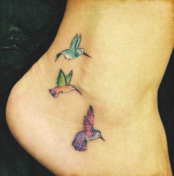 20 Stunning Hummingbird Tattoo Ideas