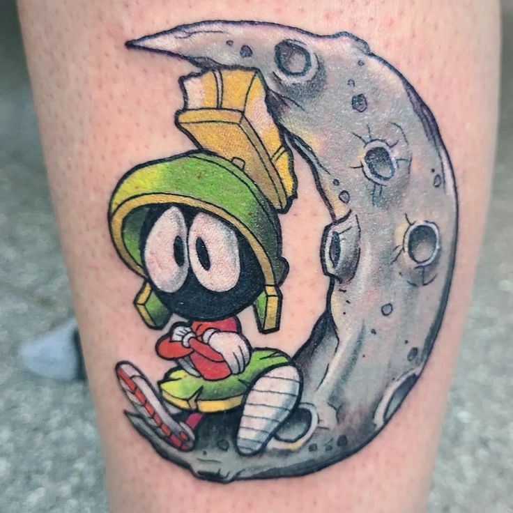 23 Marvin The Martian Tattoos For Another World Body Artifact Tattoos For Guys Marvin The