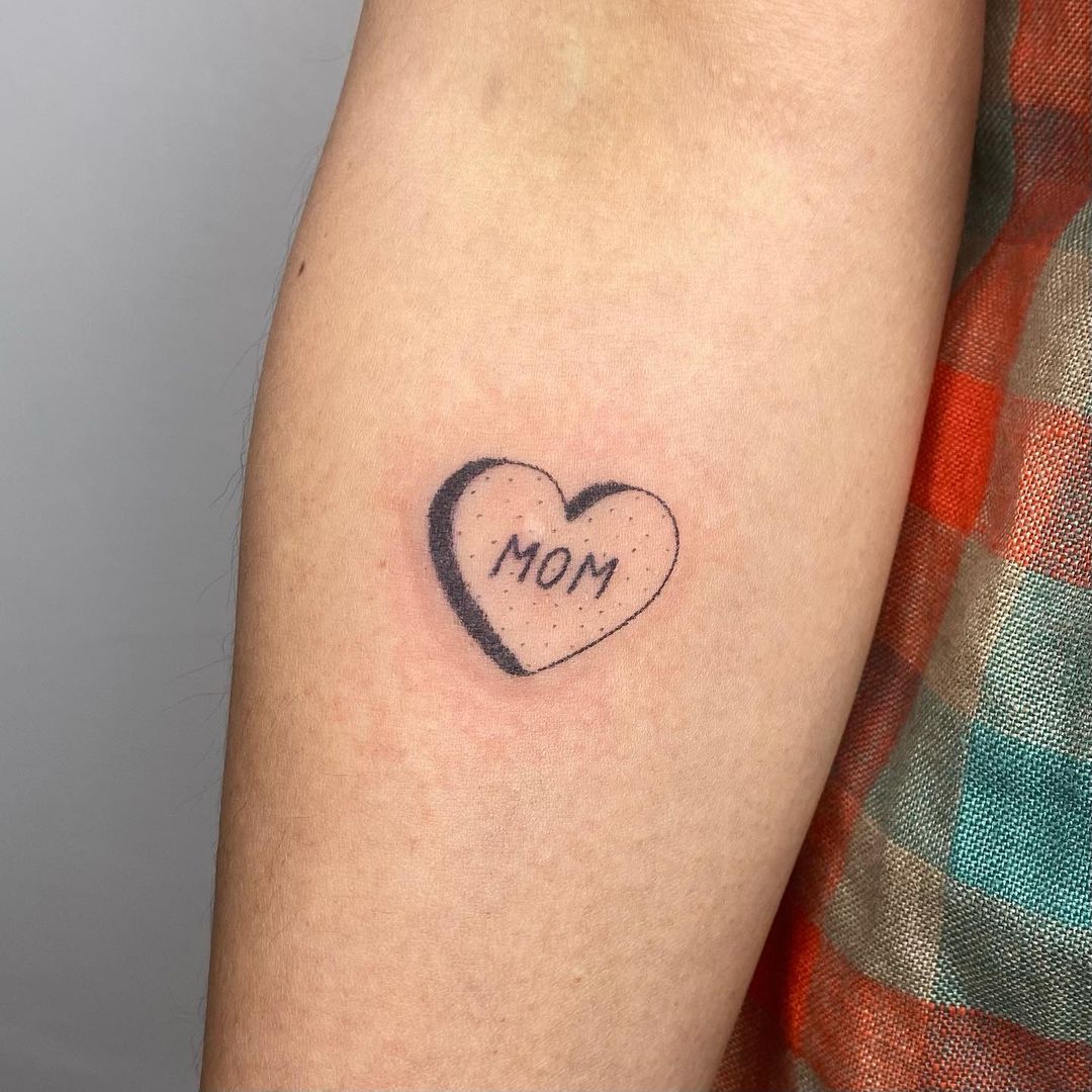 25 Of The Best Memorial Tattoos For Mom Ideas With Deep Meaning Yen