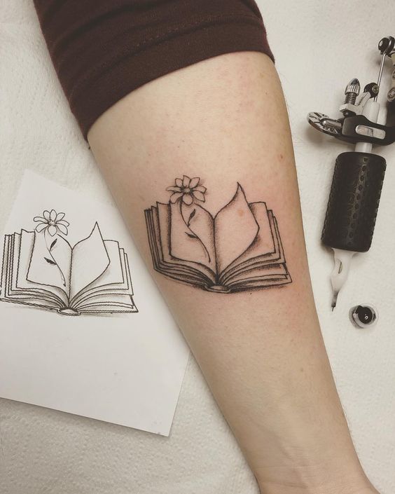 26 Best Tattoo Designs For Book Lovers Bafbouf Bookish Tattoos