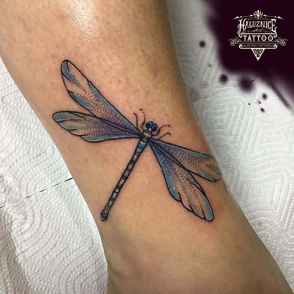 27 Adorable Dragonfly Tattoo Ideas For Women Dragonfly Tattoo