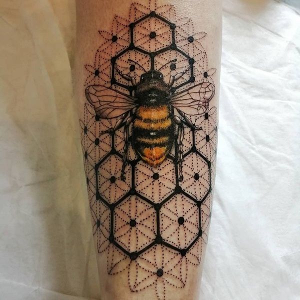 30 Best Bumblebee Tattoo Ideas Read This First