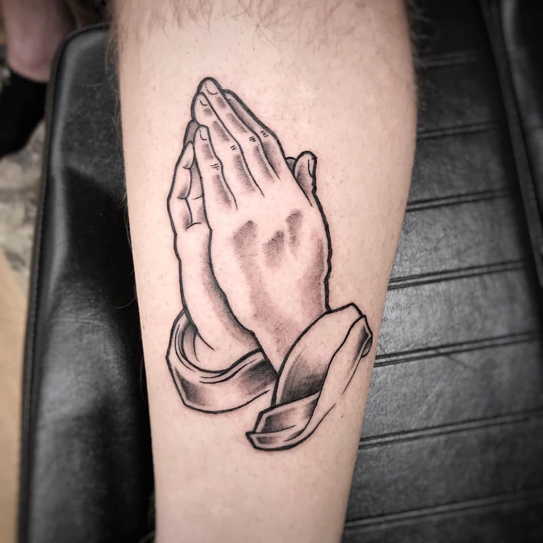 30 Praying Hands Tattoo Ideas That Will Touch Your Soul 100 Tattoos Hand Tattoos Praying