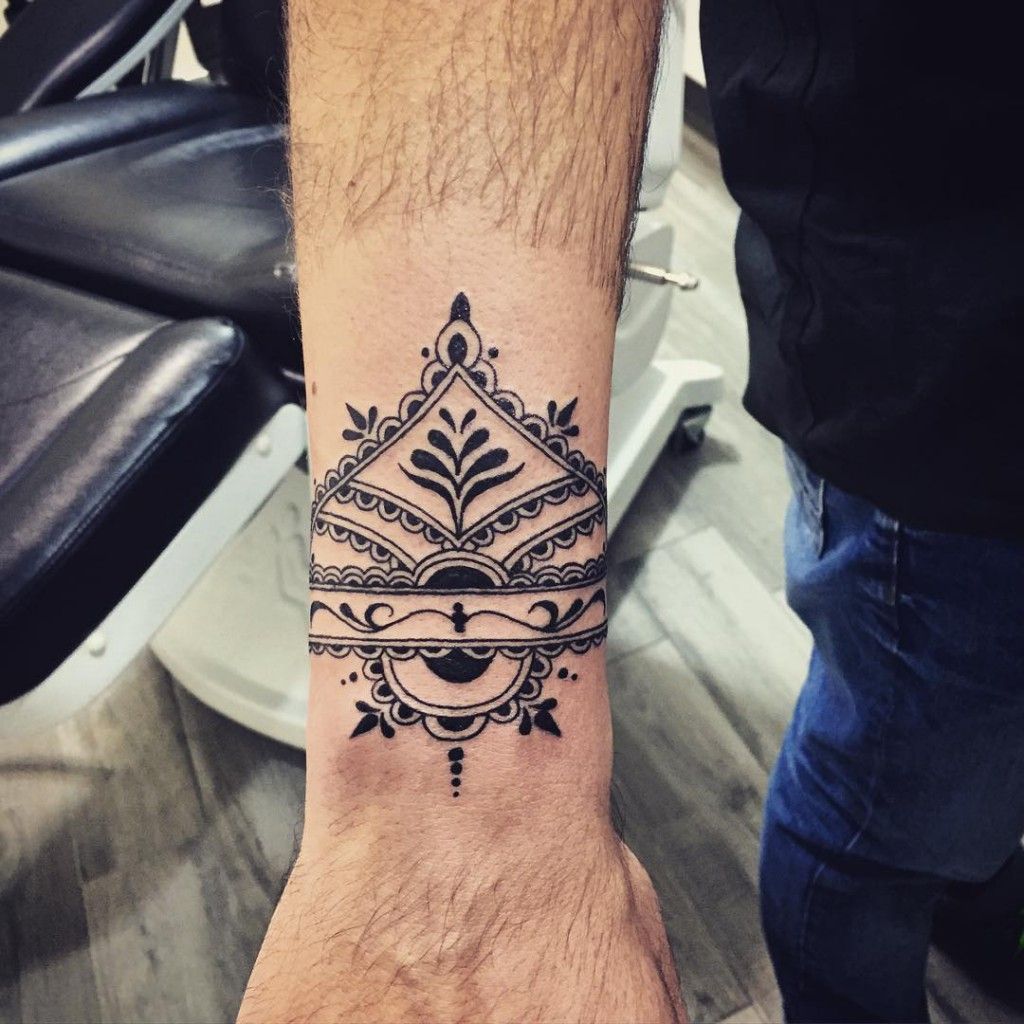 30 Wonderful Mandala Tattoo Ideas That May Change Your Perspective