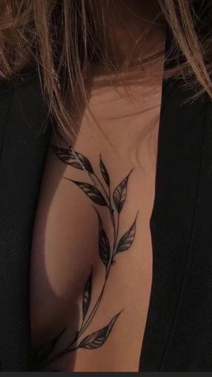 40 Breast Tattoos For Women That Steal Your Heart In 2023 Fashionterest