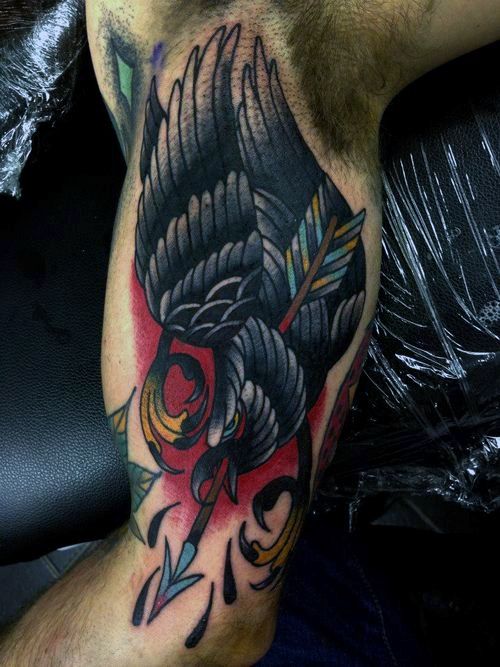 40 Traditional Crow Tattoo Designs For Men