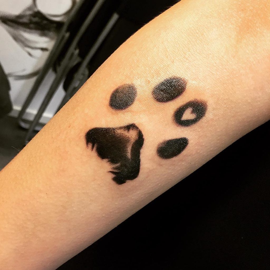 41 Paw Print Tattoo Ideas In 2021 Pawprint Tattoo Dog Tattoos Paw