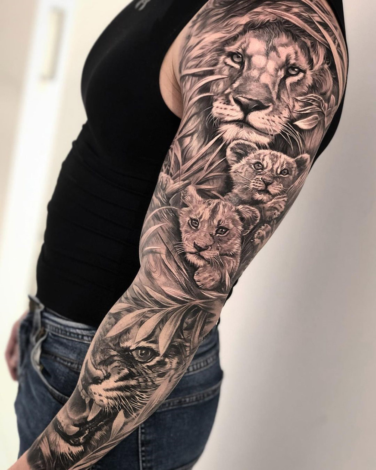 47 Amazing Lion Flower Tattoo Sleeve Image Ideas