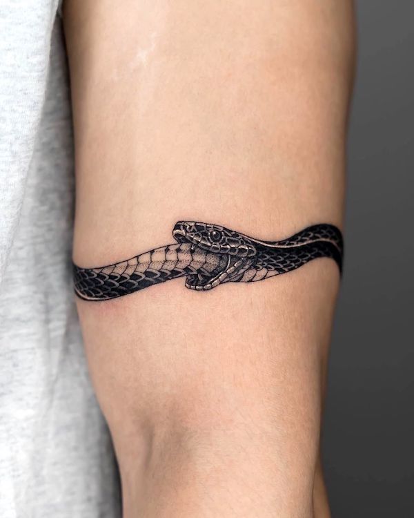 48 Stunning Ouroboros Tattoos With Meaning Our Mindful Life Artofit