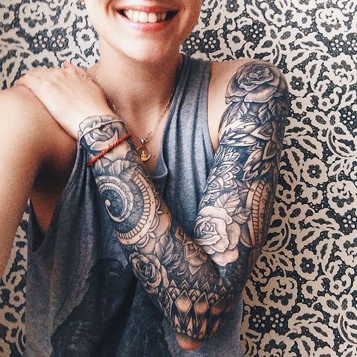 50 Awesome Sleeve Tattoos For Women Which You Will In Love With Page 44 Of 50 Black Is