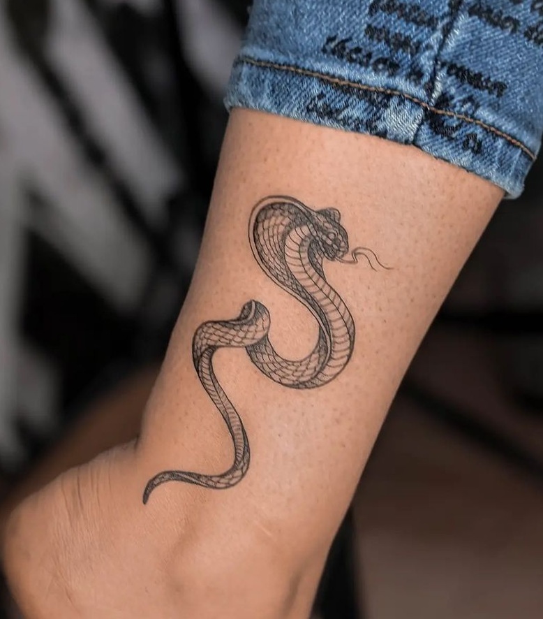 52 Snake Tattoo Ideas Snake Tattoo Design Snake Tattoo Cool Tattoos