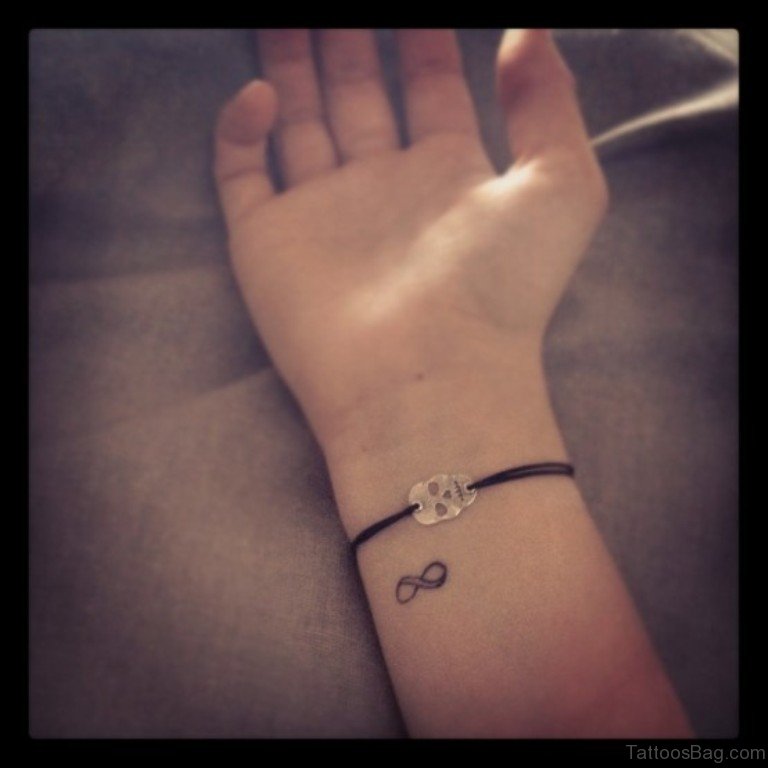 56 Stunning Infinity Tattoos For Wrist