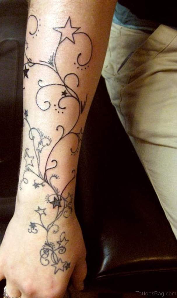 67 Popular Wrist Tattoos For Women