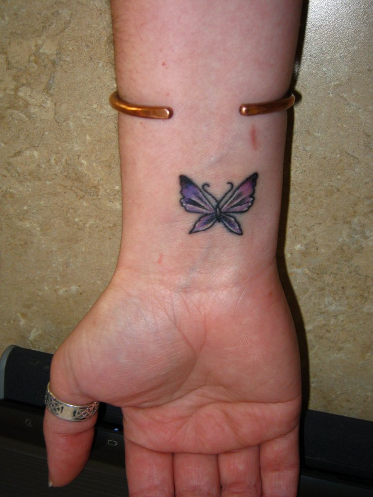 80 Fantastic Butterflies Wrist Tattoos Design