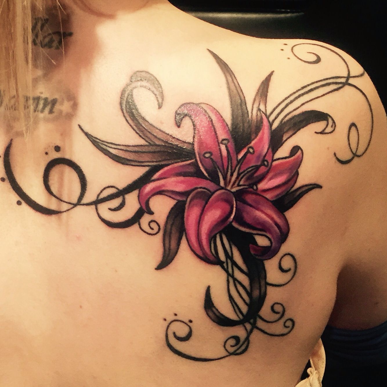 90 Awesome Lily Tattoo Designs With Meaning Art And Design Lily