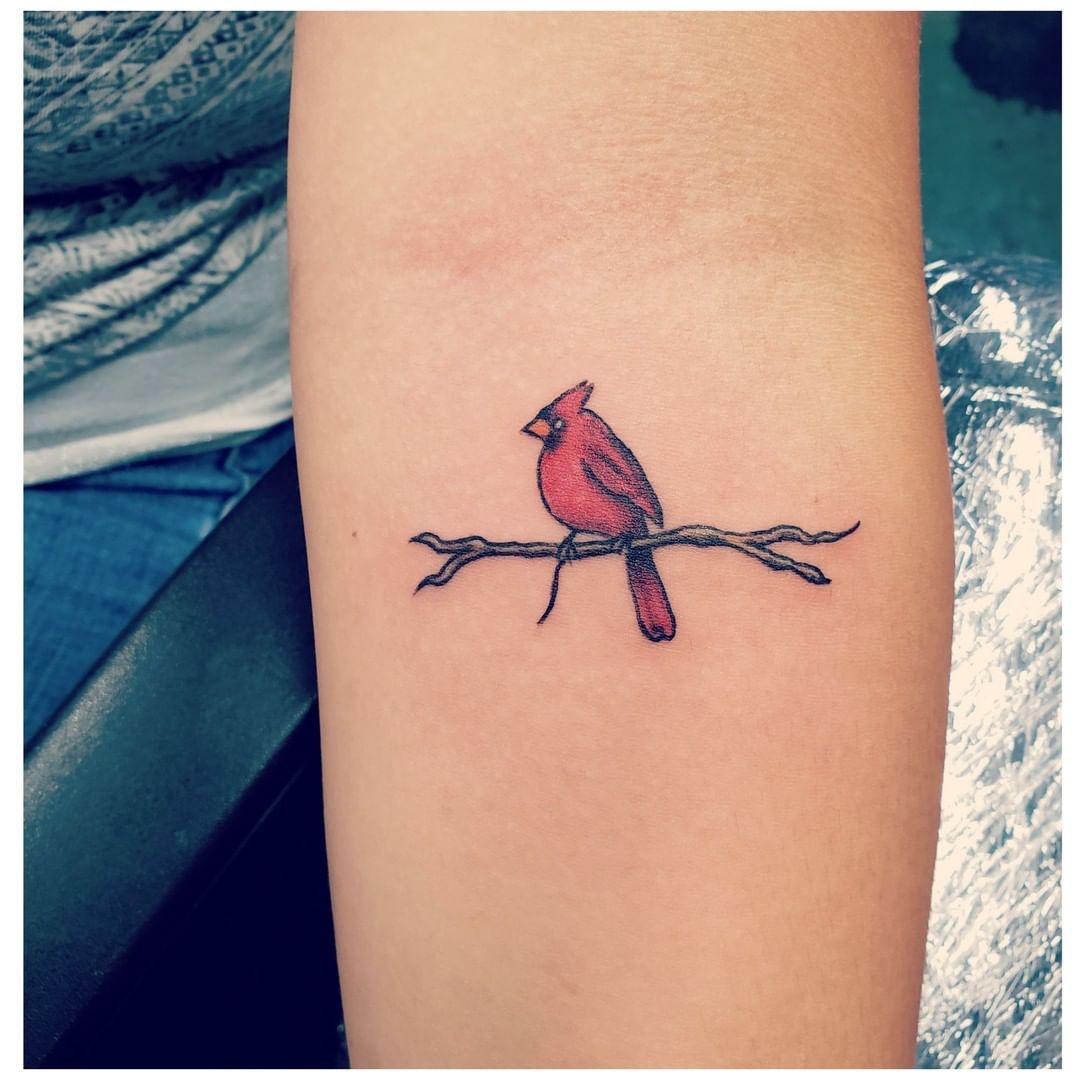 Aggregate 76 Minimalist Tiny Cardinal Tattoo Latest In Cdgdbentre