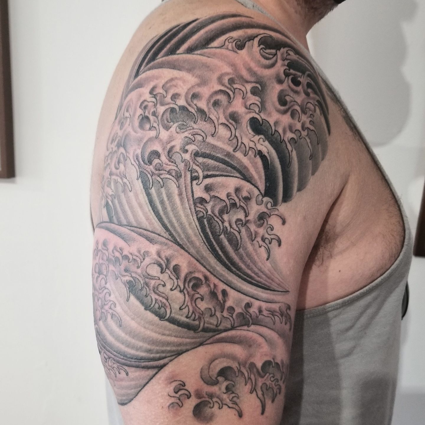 Aggregate 77 Japanese Wave Tattoo In Coedo Com Vn