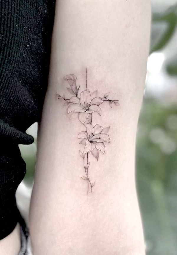 Aggregate 82 Cross With Flowers Inside Tattoo Super Hot In Cdgdbentre