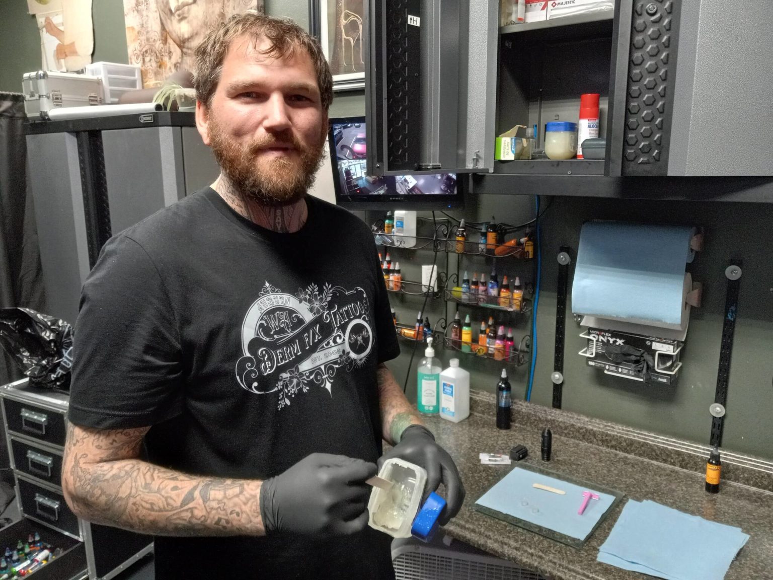 Auburn Tattoo Artist S Passion Goes Beyond Skin Deep Auburn Reporter