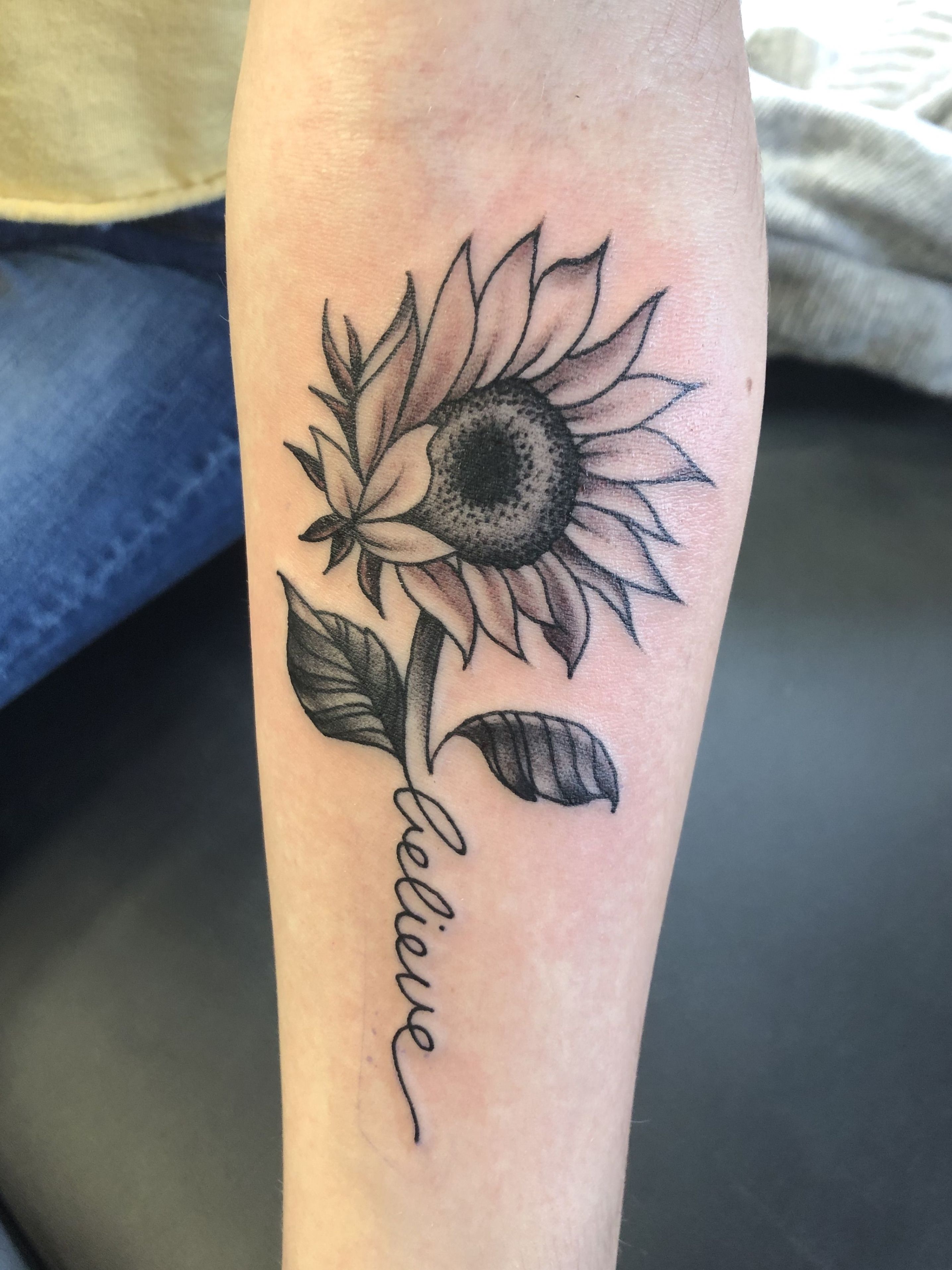 Black And White Sunflower Tattoo Symbolism Ideas And Meaning Oatuu