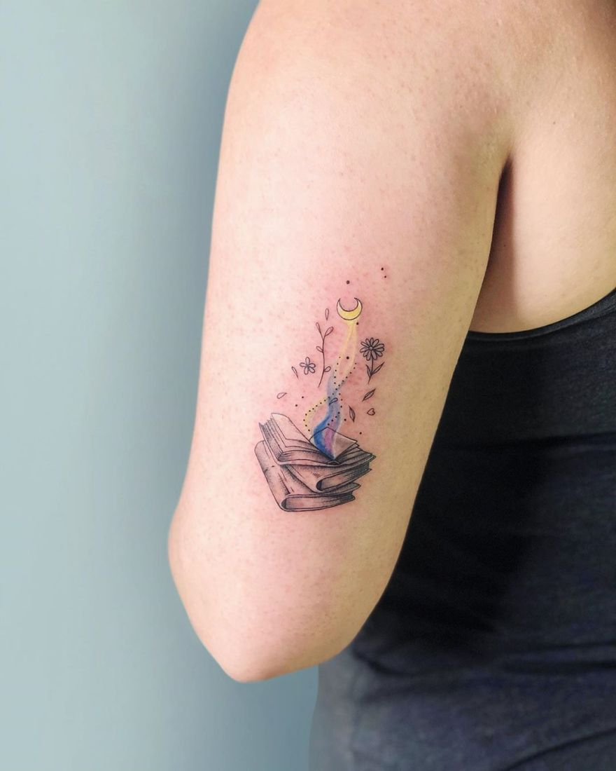 10 Book Lover Tattoo Ideas You'll Love