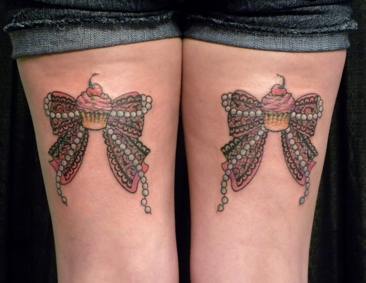 5 Stunning Bow Tattoo Ideas for Legs