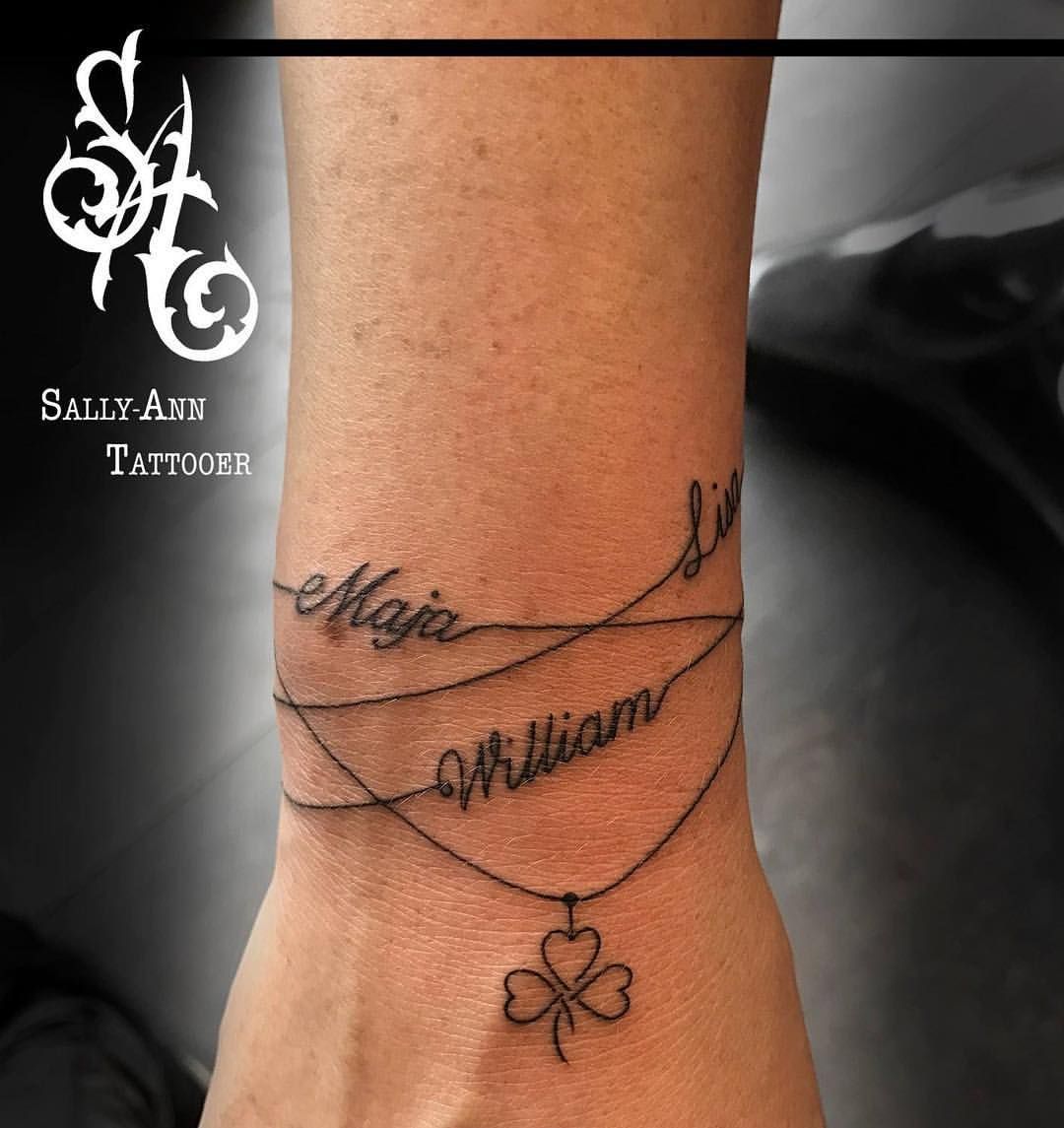 7 Stunning Bracelet Tattoo Name Ideas