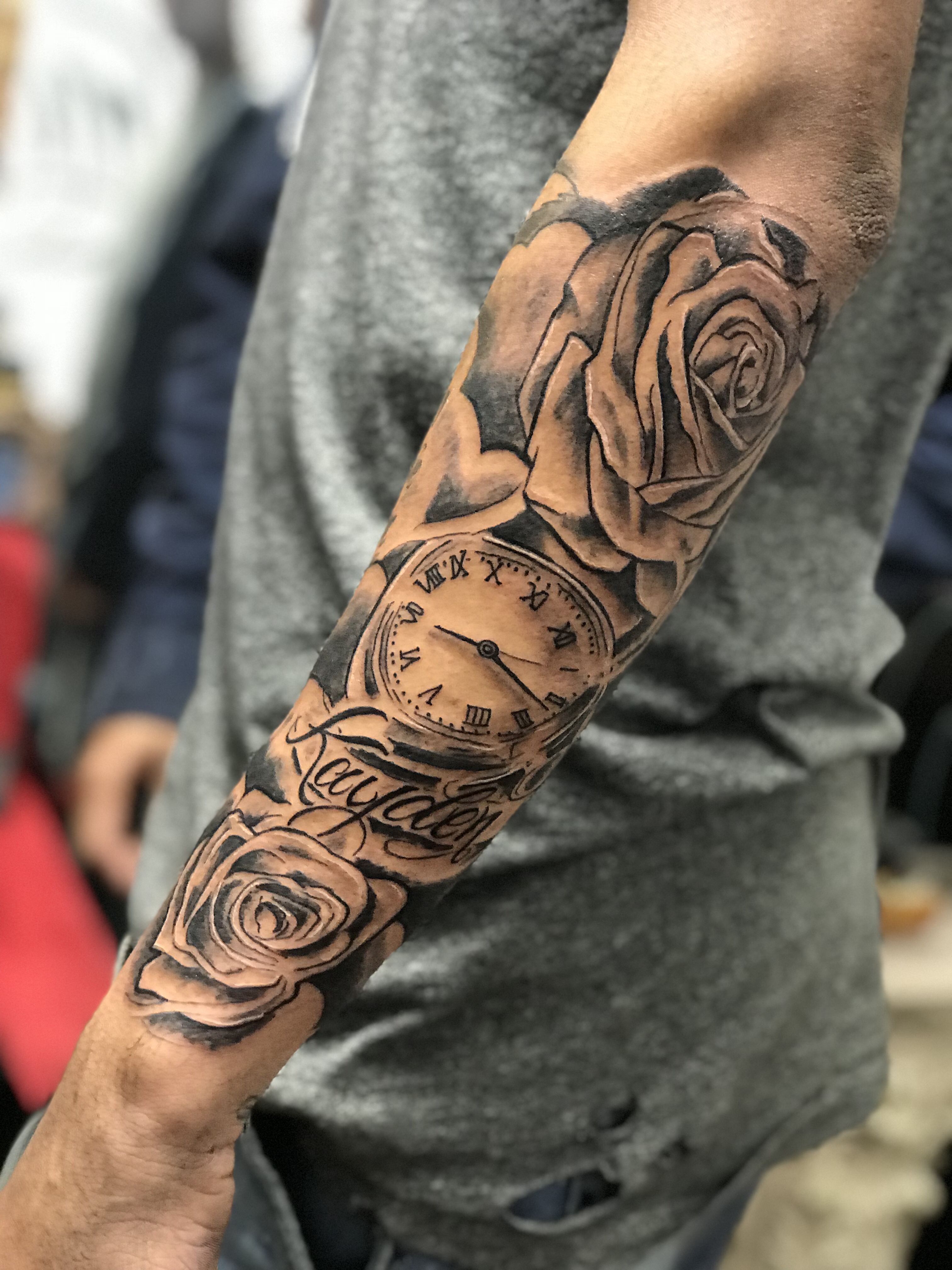 10 Cool Forearm Tattoo Ideas for Men