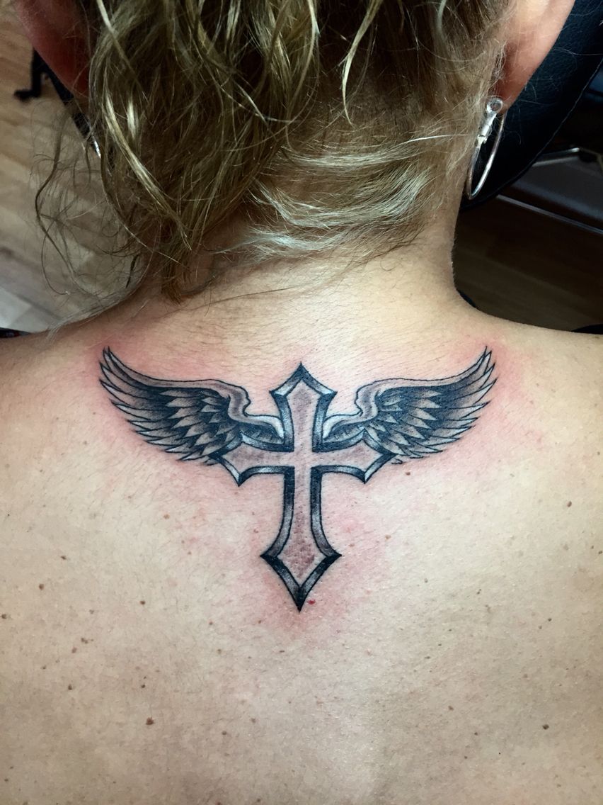 5 Stunning Cross and Angel Wings Tattoo Designs