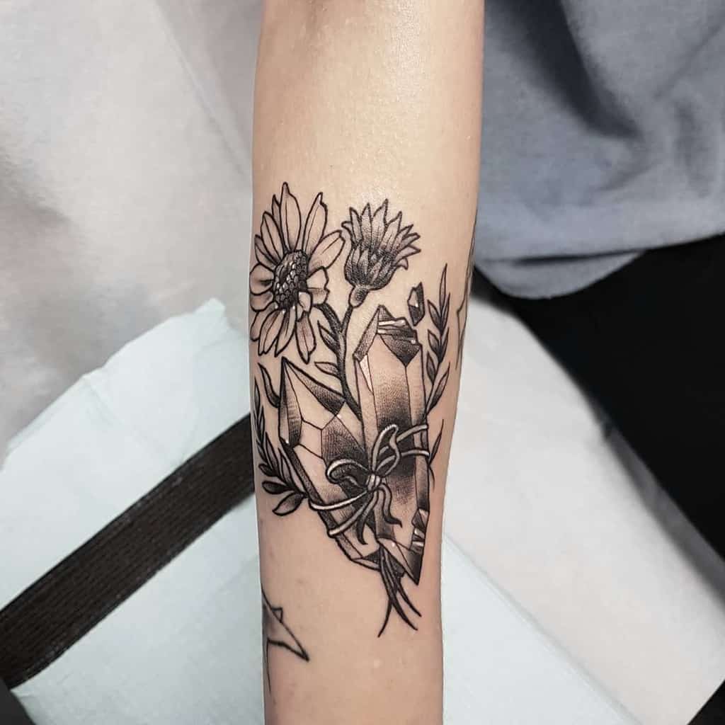 Daisy Tattoo White Daisy Tattoo By Studio Bysol Tattoogrid Net Naaijkens Houte1946