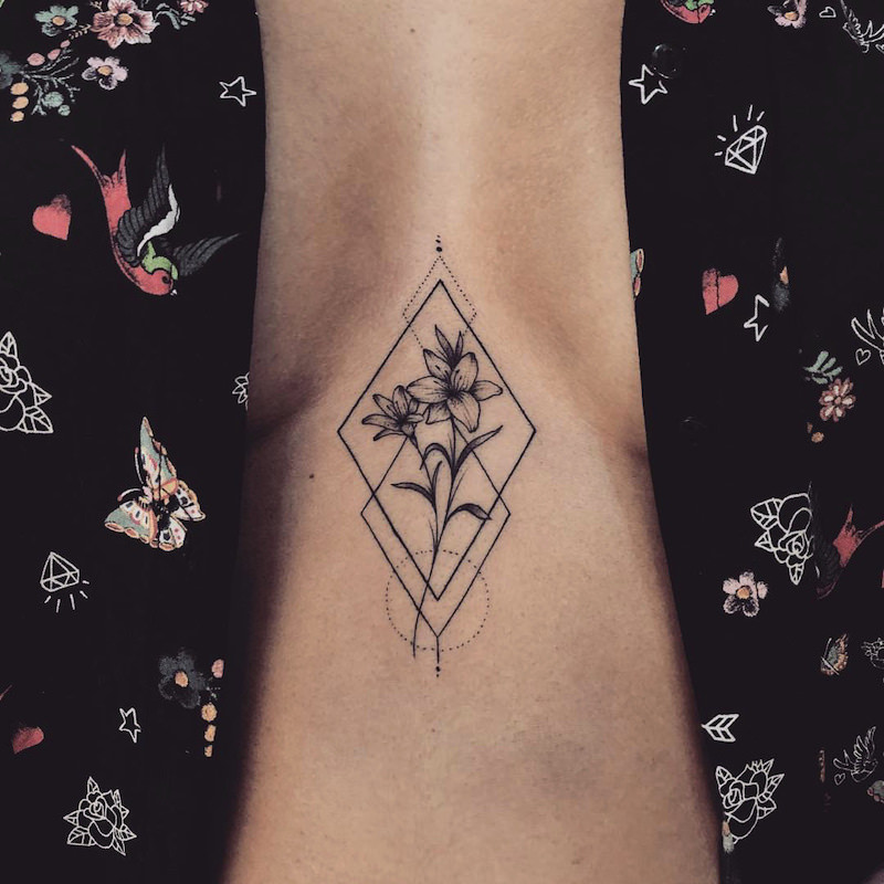 Details 86 Cute Sternum Tattoo Latest In Cdgdbentre