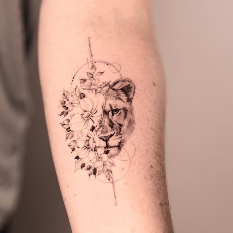 Details More Than 80 Lioness With Flowers Tattoo Super Hot In Eteachers