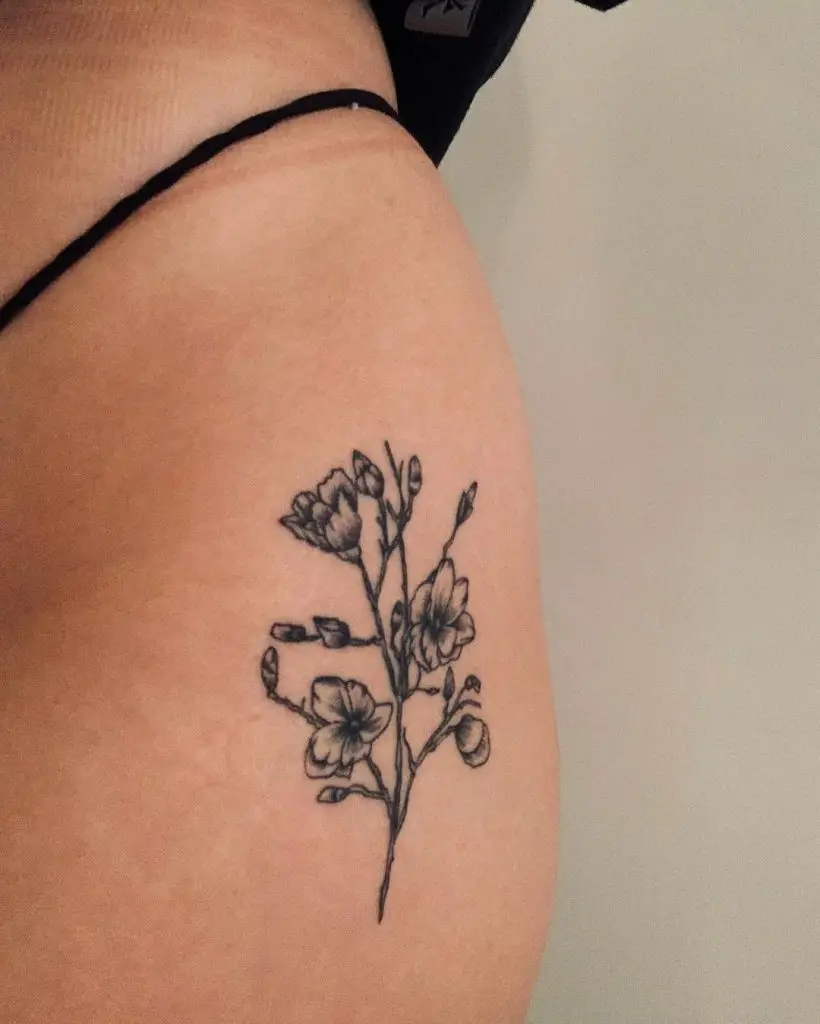 Discover 53 Flowers On Hip Tattoo In Cdgdbentre