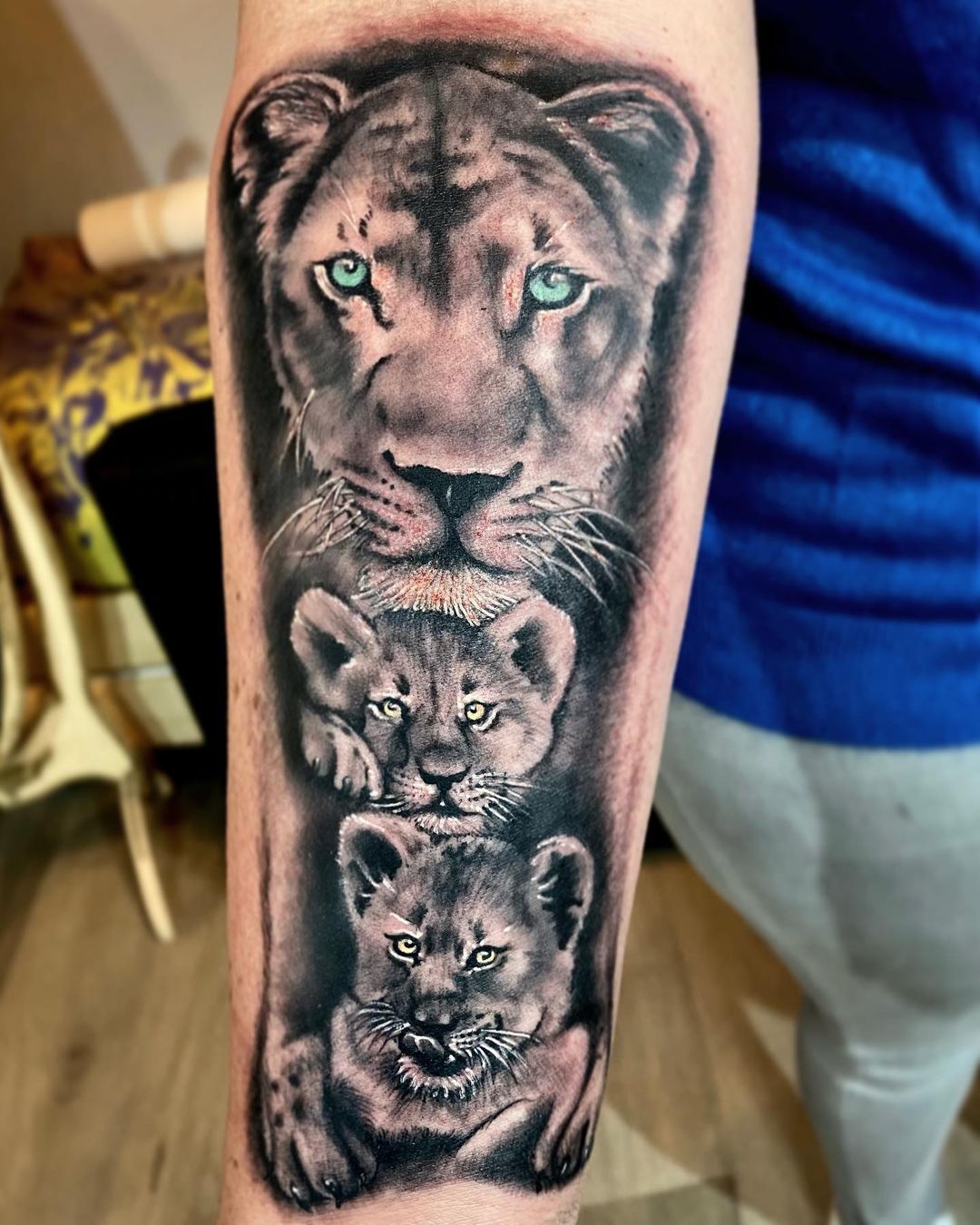 Discover More Than 73 Lion And Her Cubs Tattoo Super Hot In Cdgdbentre