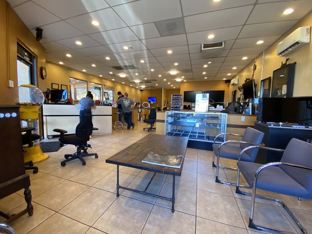 Dutch Touch Tattoo Amp Piercing 94 Photos Amp 204 Reviews 798 N 2Nd St El Cajon California