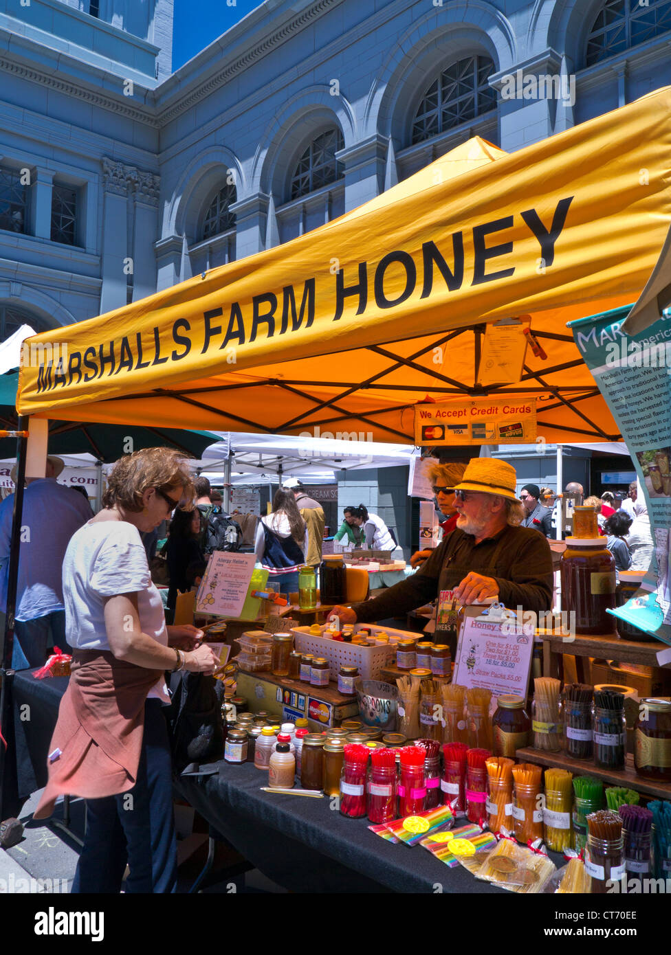 Farmers Market Honey Stall At The Ferry Building Embarcadero The Stock