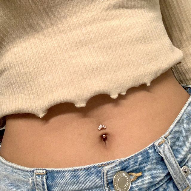 7 Must-Have Floating Navel Piercing Styles for 2023