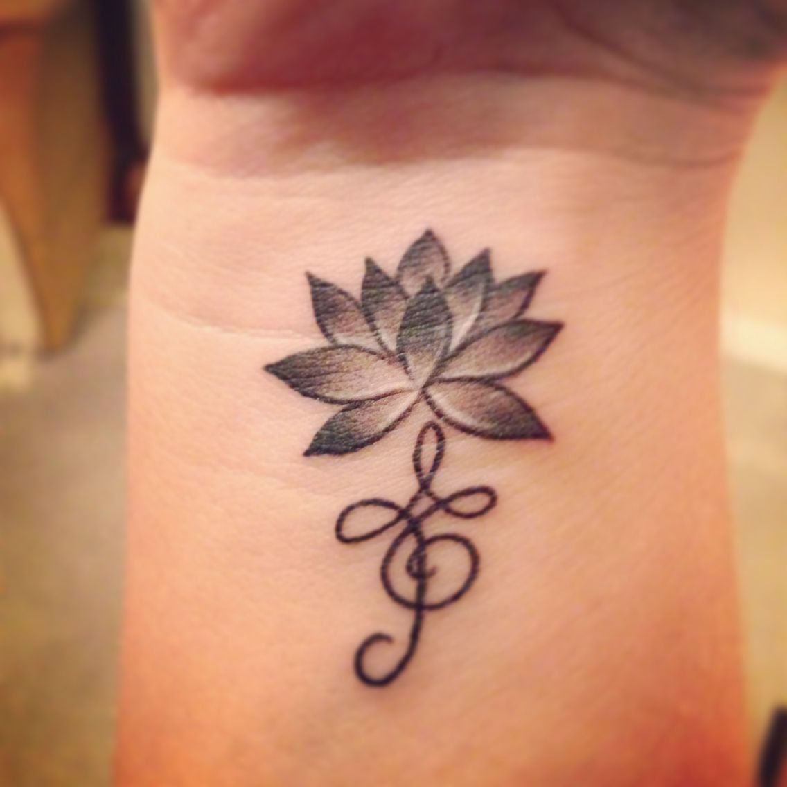 Flower Of Life Tattoo Discover The Beauty And The Meaning With These