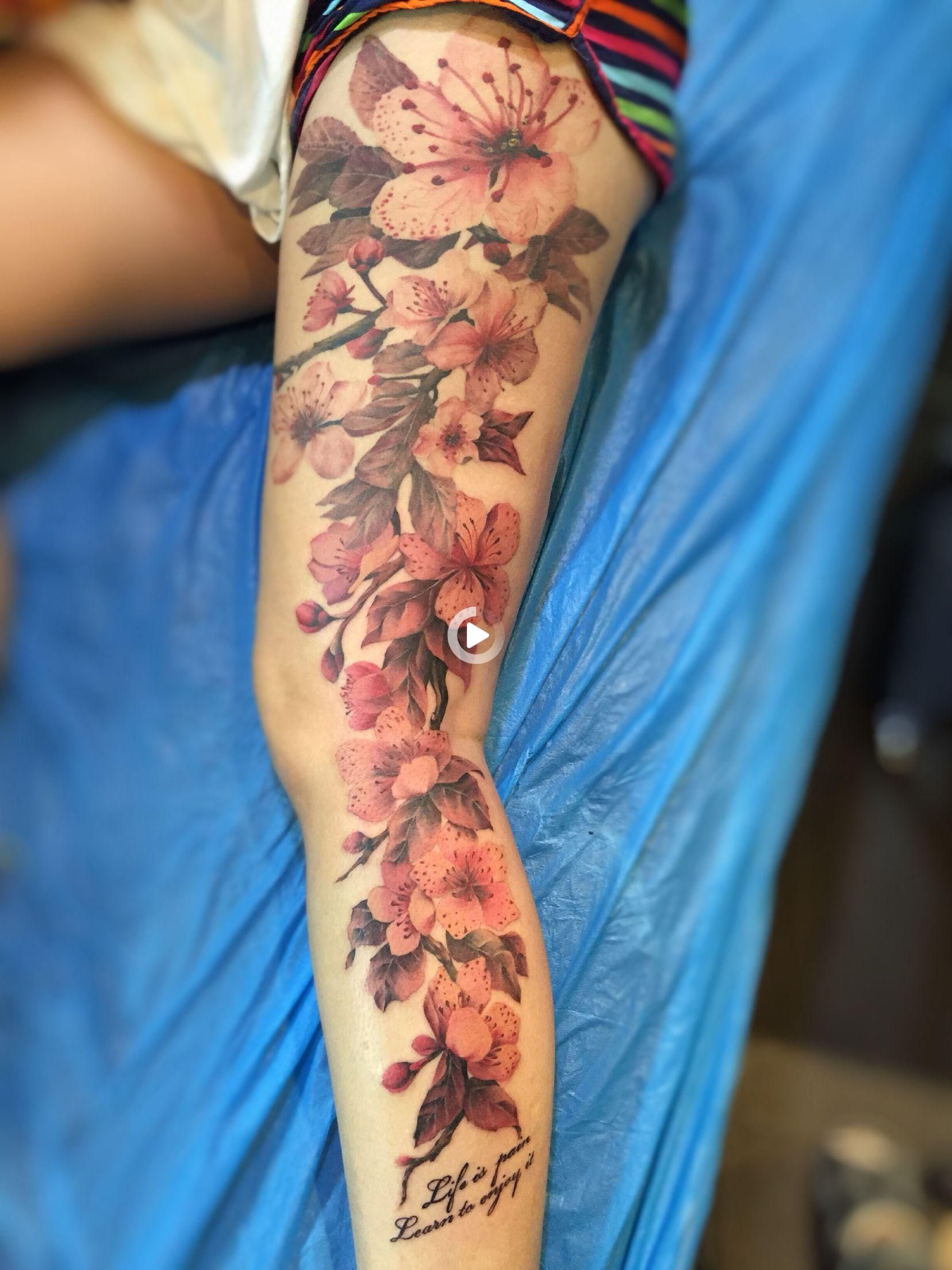 Stunning Leg Flower Tattoo Designs for Inspiration