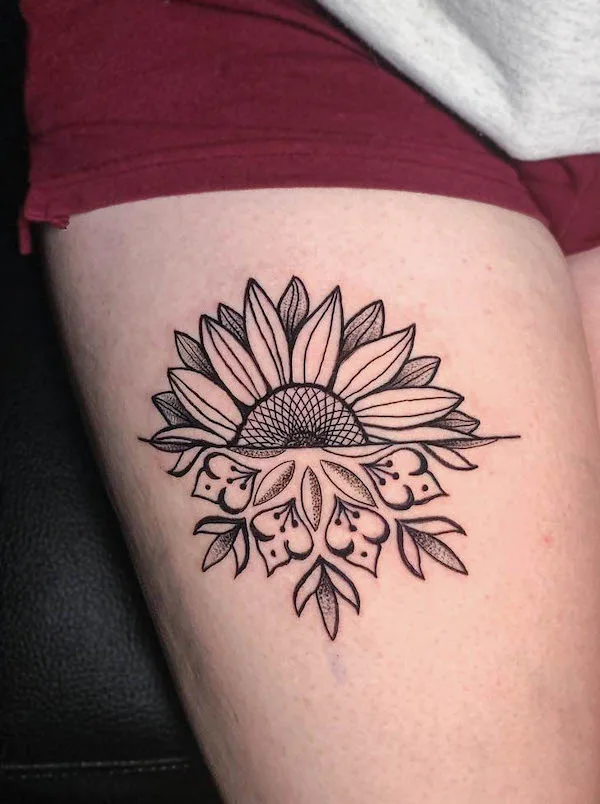 Flower Thigh Dezine Tattoo Pictures At Checkoutmyink Com Thigh Tattoo